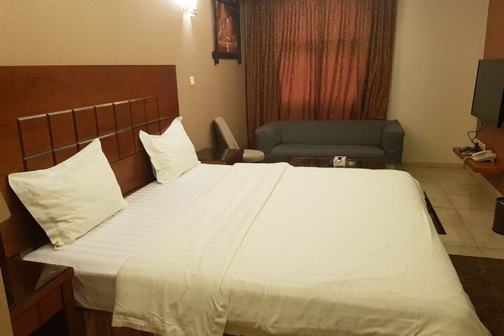 Room 47 of 47