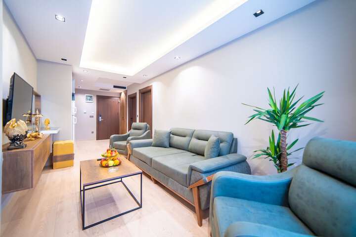 Room 56 of 100