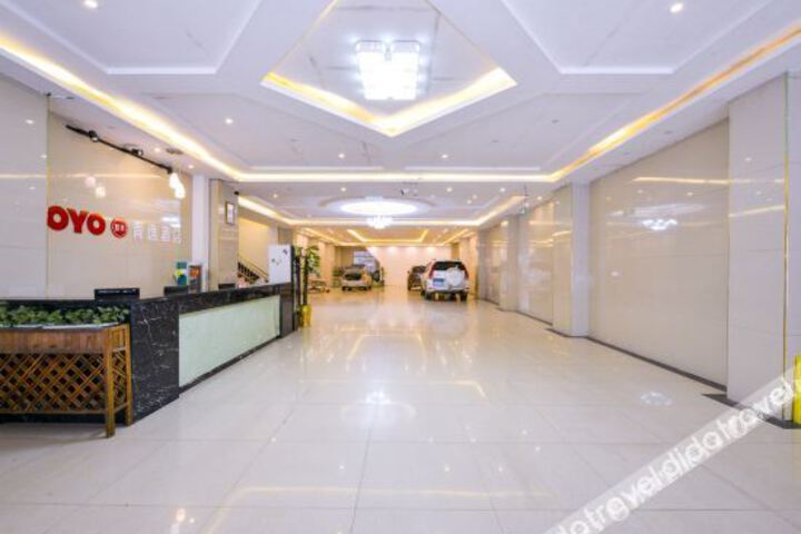 Hotel Interior 13 of 25