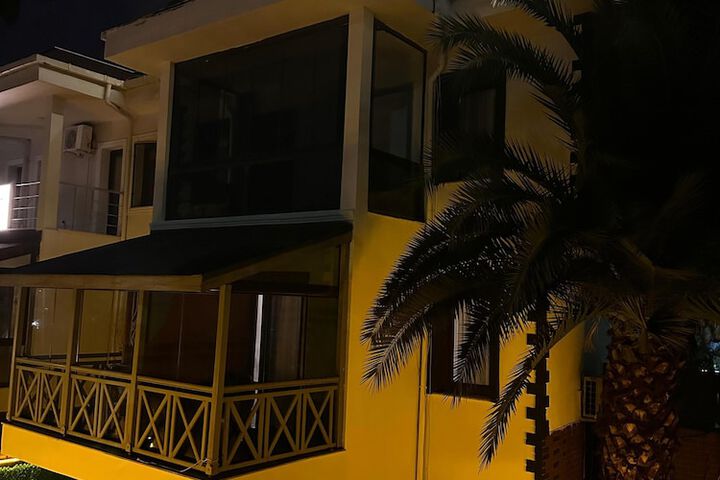 Hotel 99 of 104
