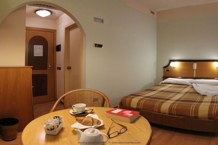 Room 13 of 63