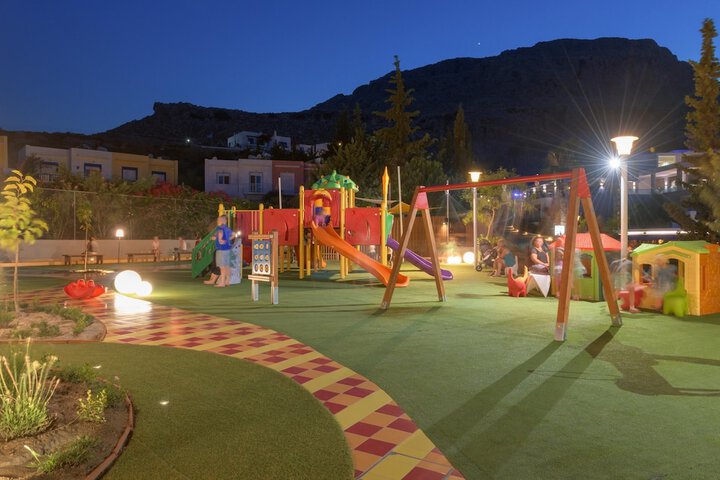 Childrens Activities 103 of 183