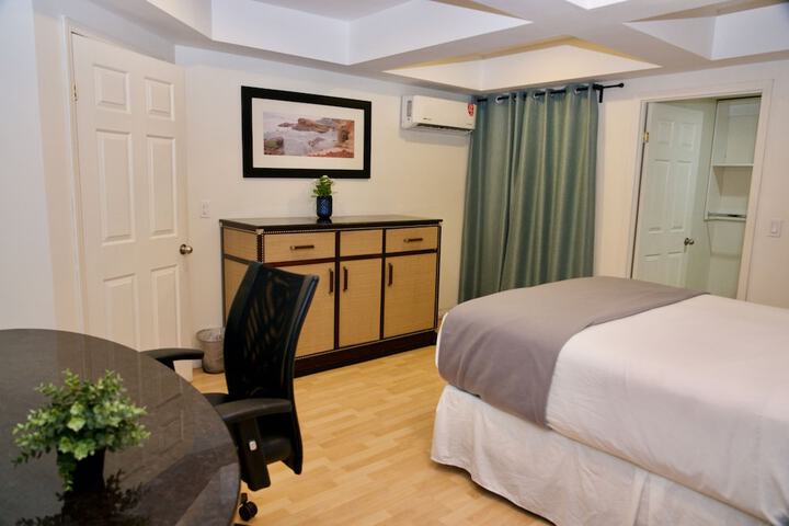 Room 50 of 159