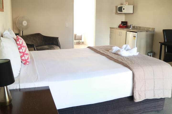 Room 10 of 41