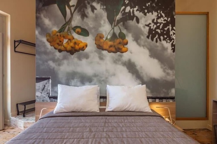 Room 52 of 128