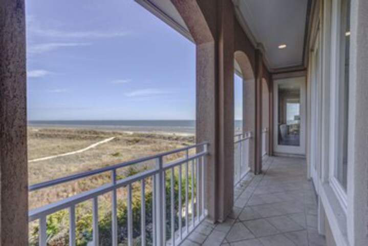 Terrace/Patio 4 of 49