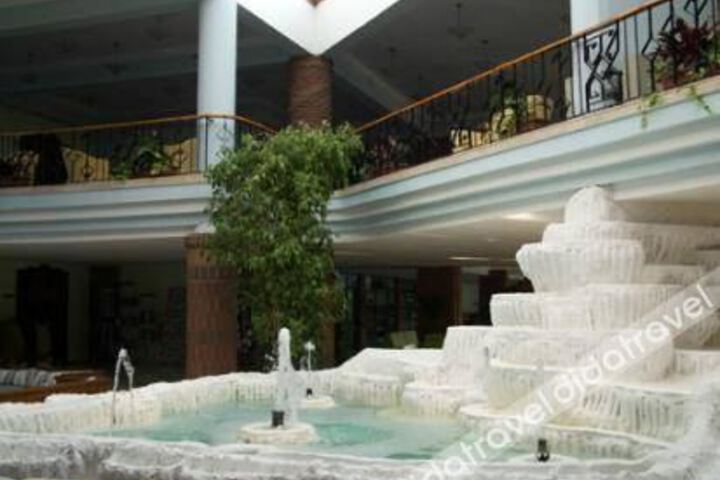 Hotel 7 of 35