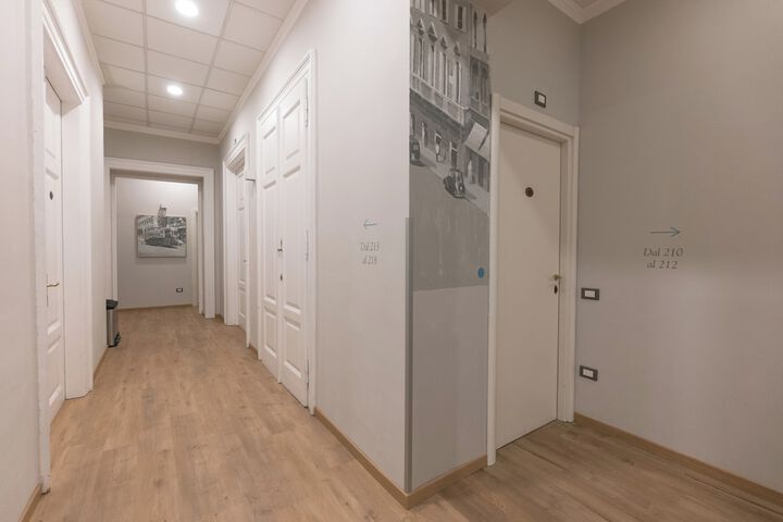 Room 36 of 62