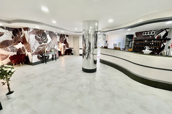 Hotel Interior 2 of 33