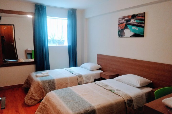 Room 30 of 42