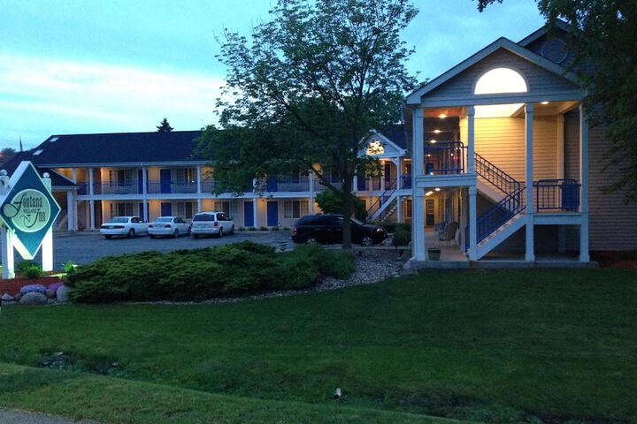 Hotel 60 of 64