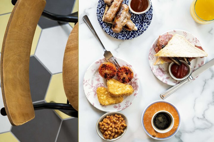Breakfast/Coffee Service 20 of 44