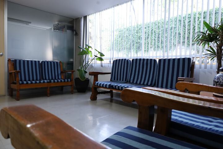 Room 19 of 40