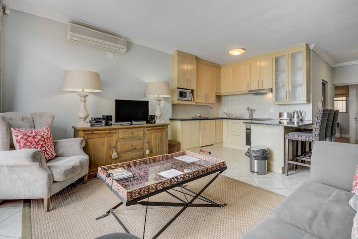 Room 9 of 22