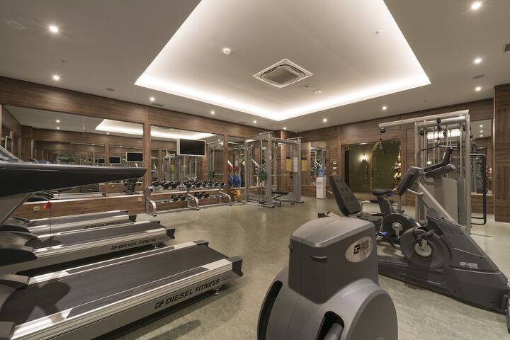 Health and Fitness 213 of 525