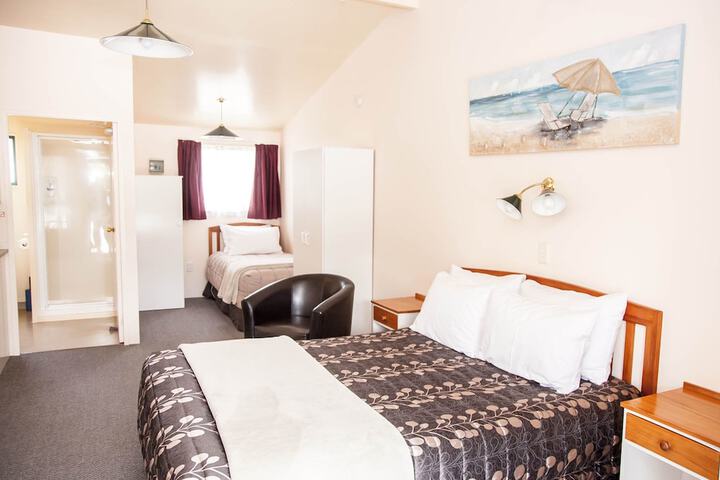 Room 5 of 26