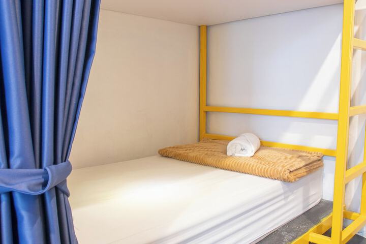 Room 18 of 49