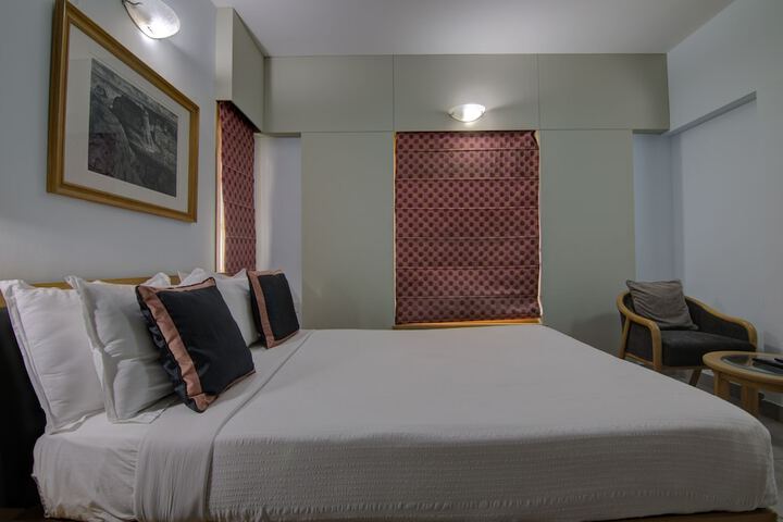 Room 8 of 59
