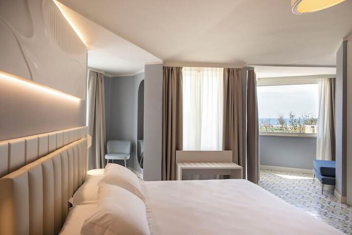 Room 13 of 57