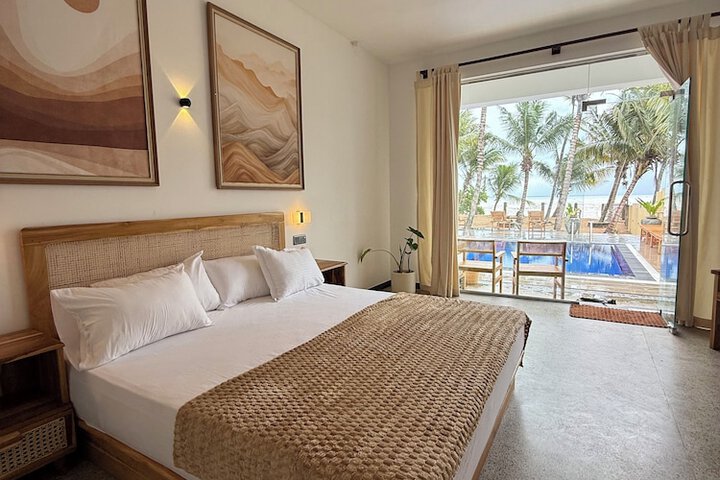 Room 9 of 22