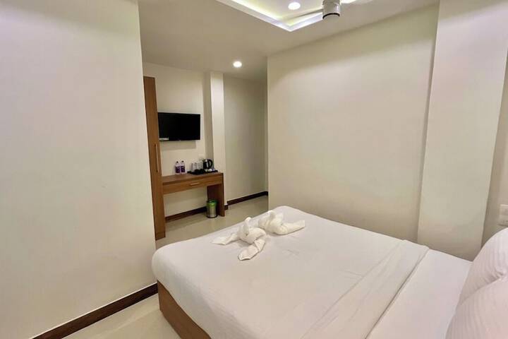 Room 70 of 97