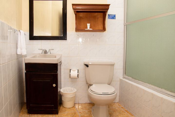 Room 14 of 65