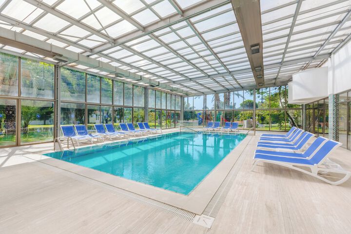Pool 21 of 81