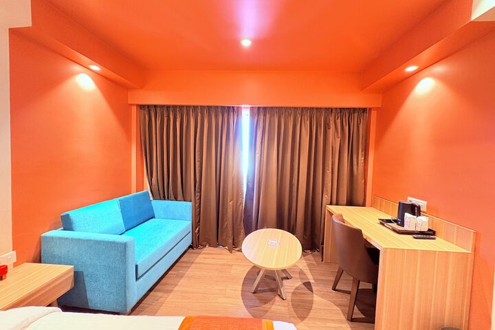 Room 41 of 73