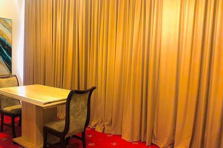 Room 14 of 41