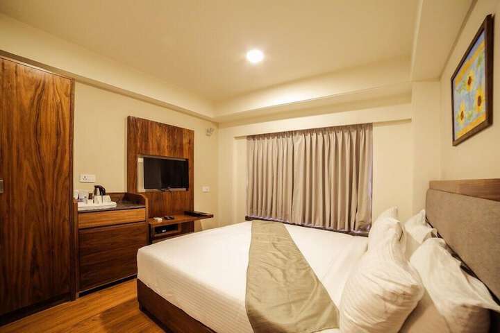 Room 7 of 20