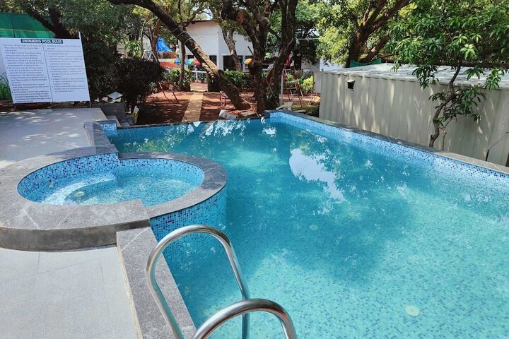 Pool 29 of 41