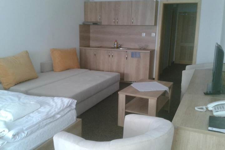 Room 11 of 61