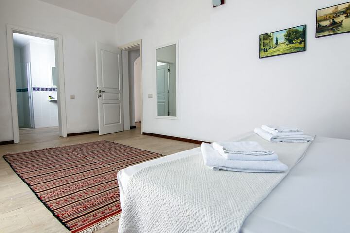 Room 14 of 71