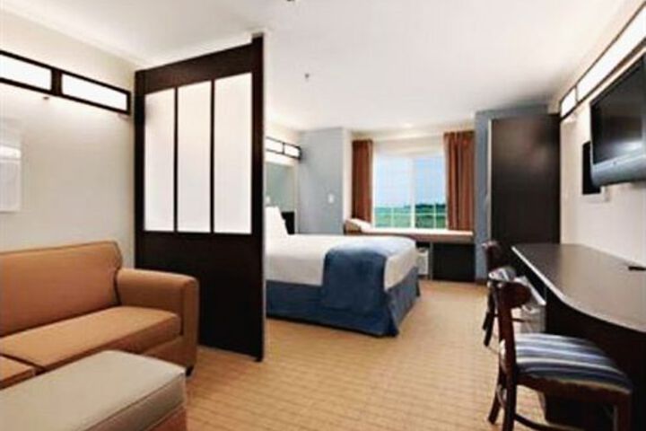 Room 12 of 29