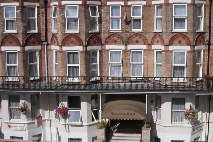 Glendevon Hotel