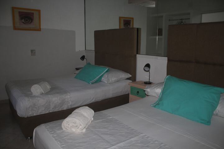 Room 9 of 47