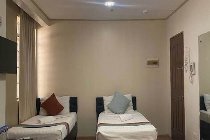 Room 39 of 60