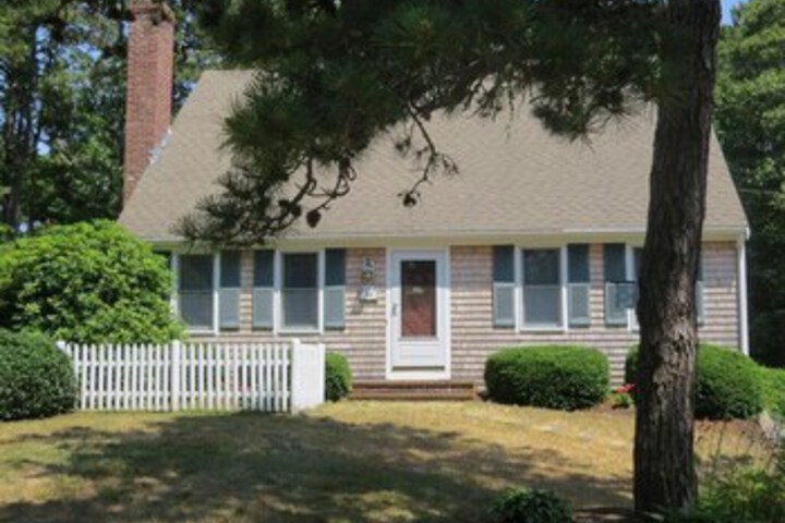 Exterior of 35 Cory Lane - Three Bedroom House