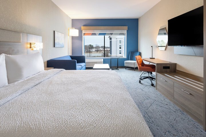 Room 21 of 45