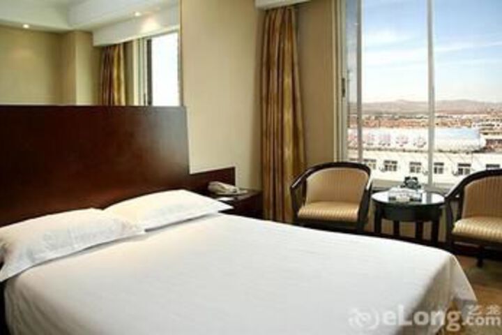Room 32 of 134