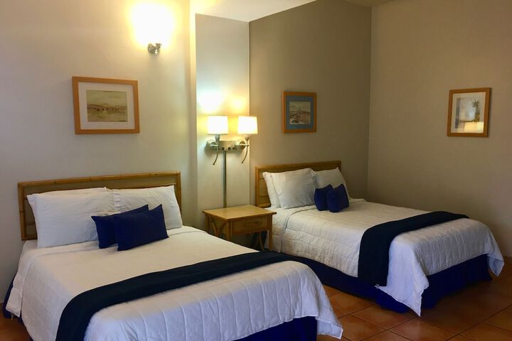 Room 8 of 49
