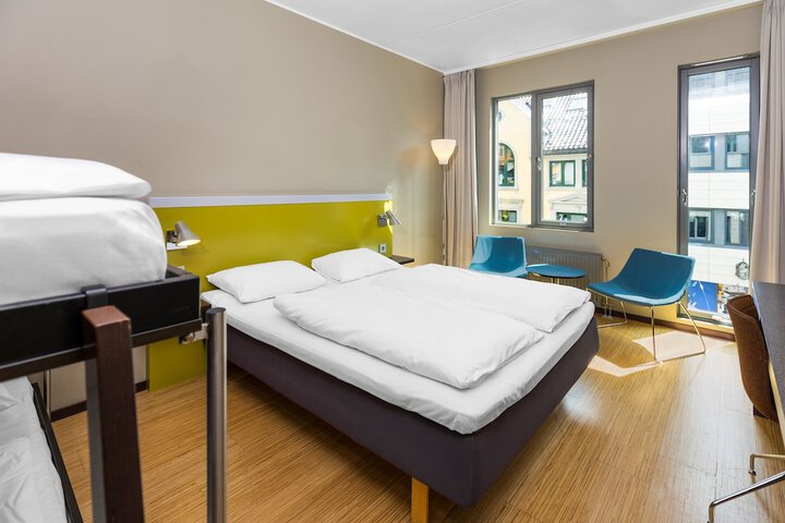 Room 21 of 71