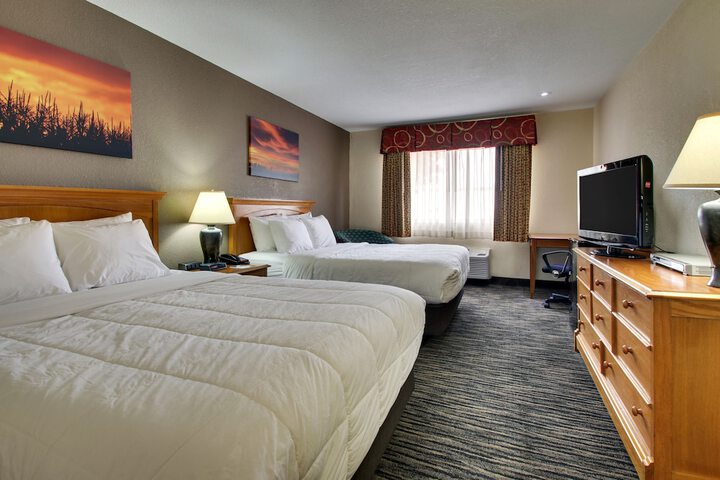 Quadruple Queen Size Bed (9 of 11)