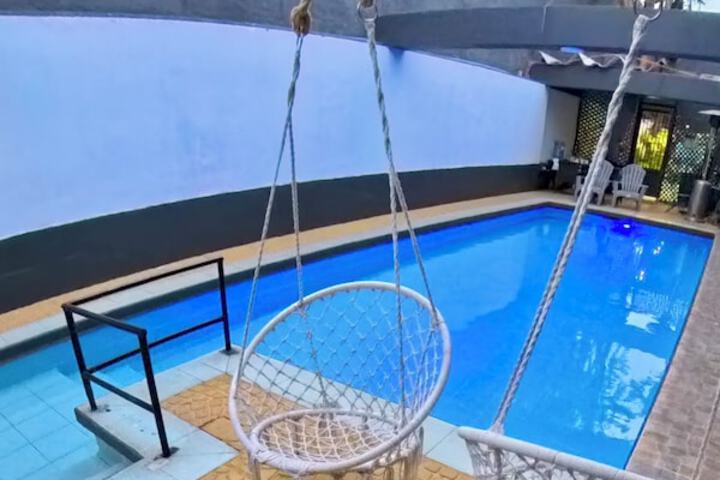 Hotel Pool