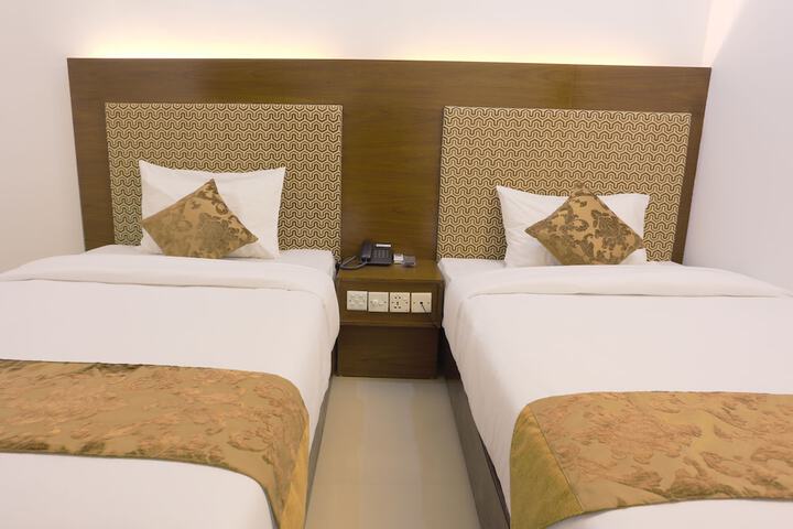 Room 16 of 26