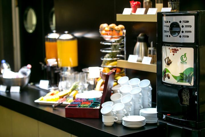 Breakfast/Coffee Service 46 of 62