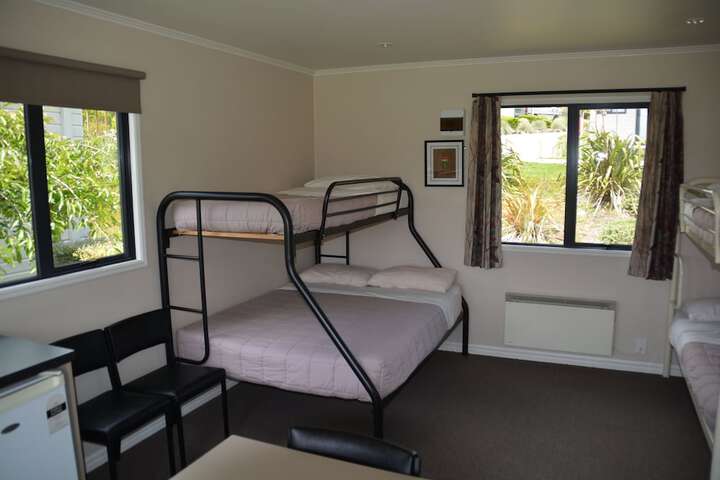 Room 4 of 55