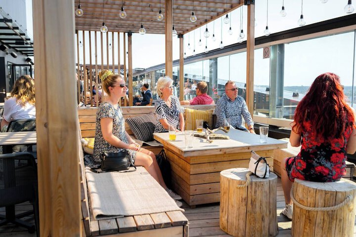 Terrace/Patio 168 of 170