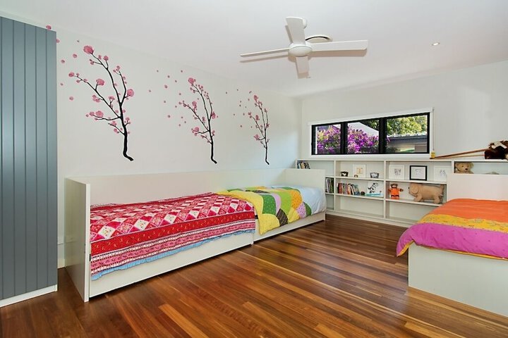 Room 40 of 48