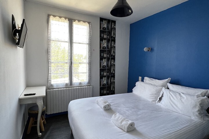 Room 9 of 57
